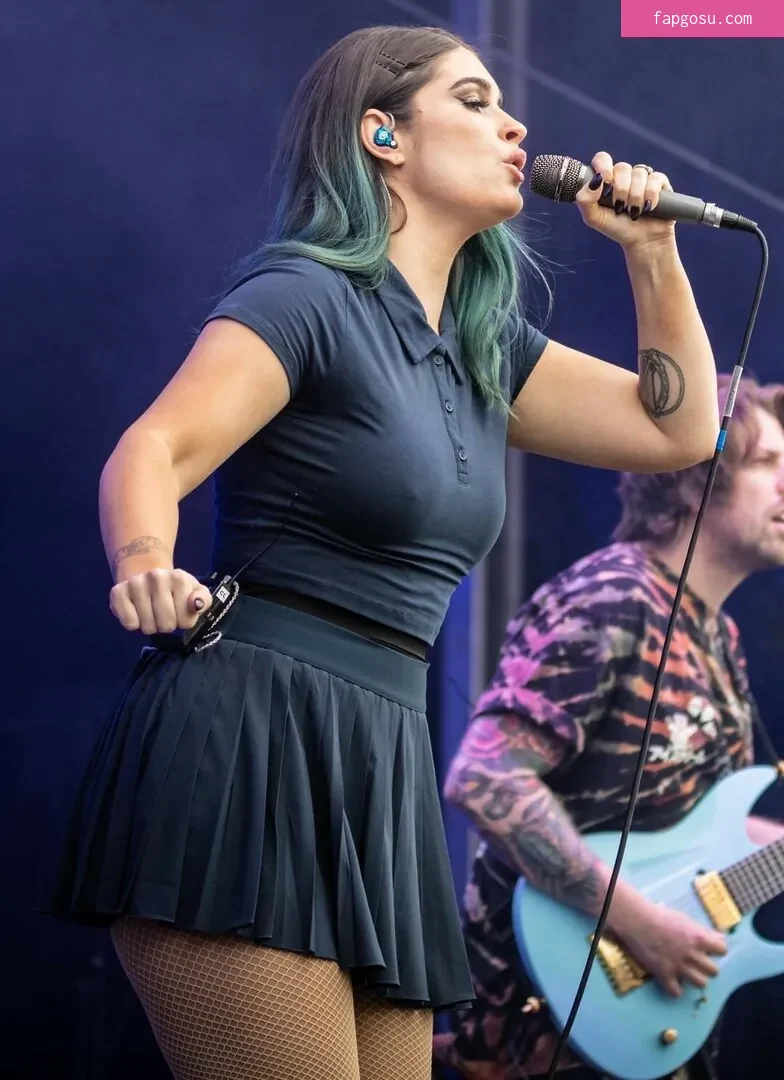 Courtney LaPlante