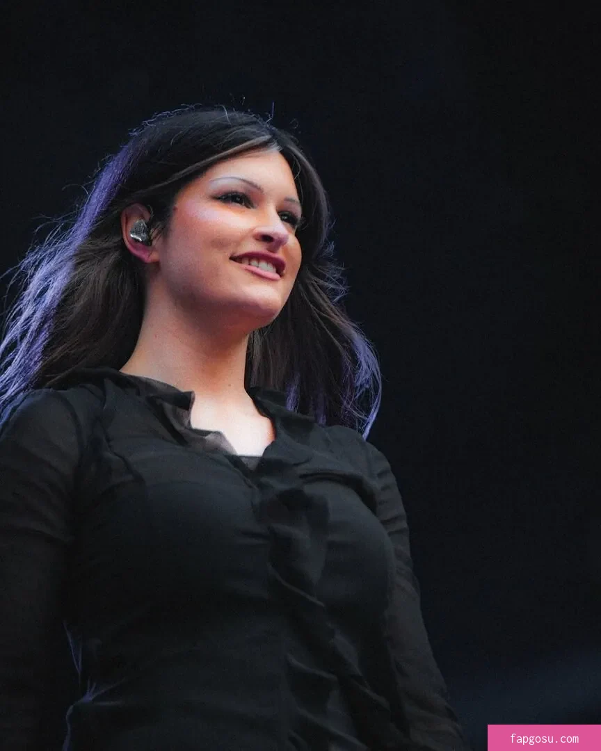 Courtney LaPlante