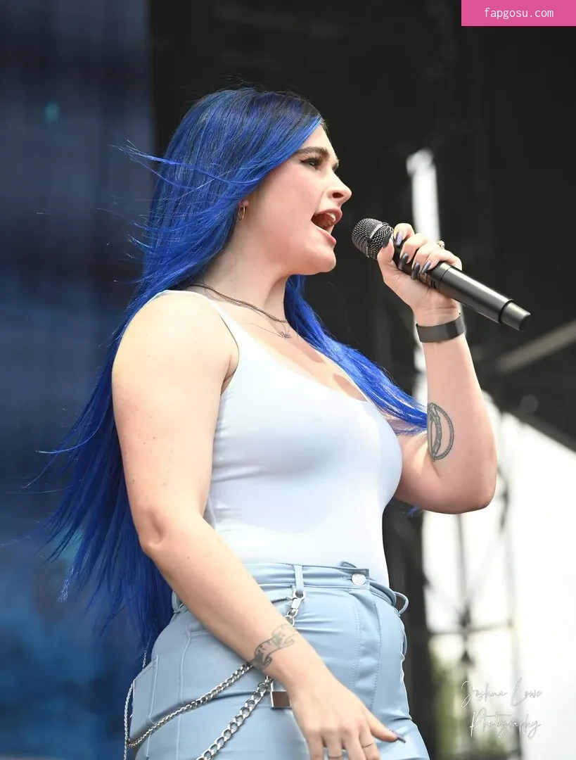 Courtney LaPlante