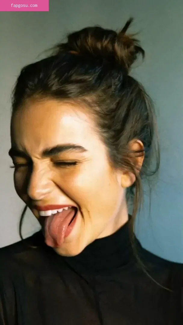 Camila Mayrink