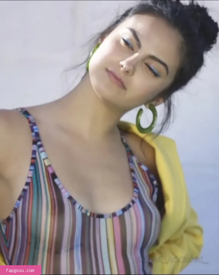 Camila Mendes