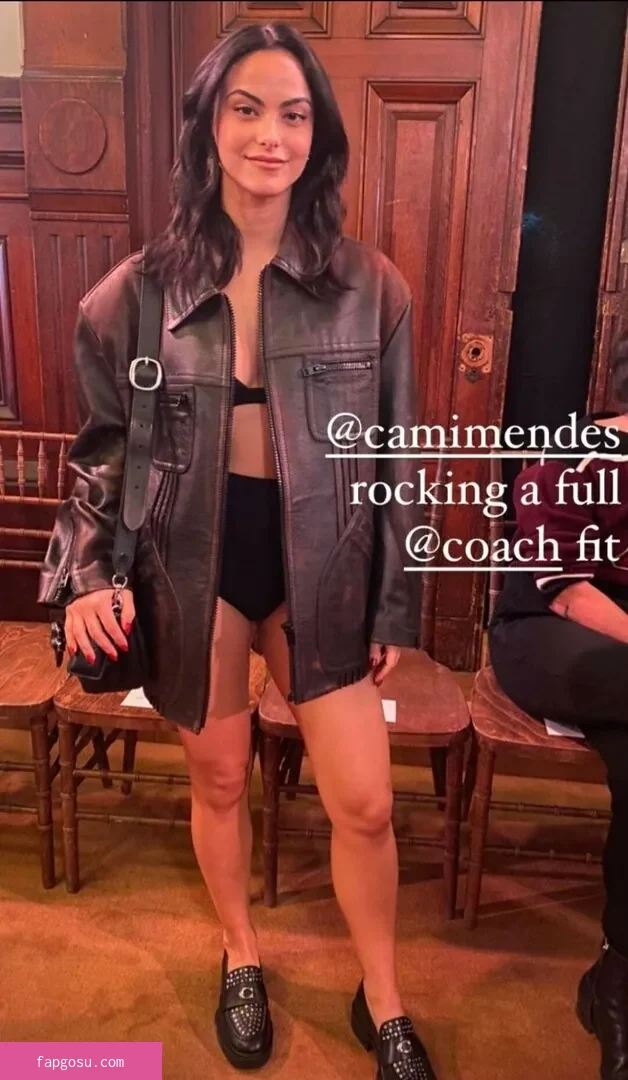 Camila Mendes