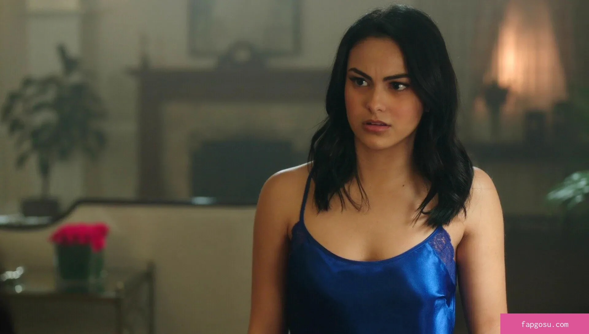 Camila Mendes