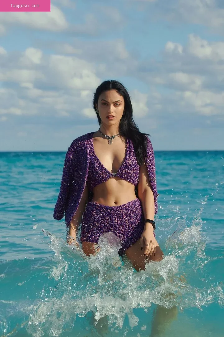 Camila Mendes