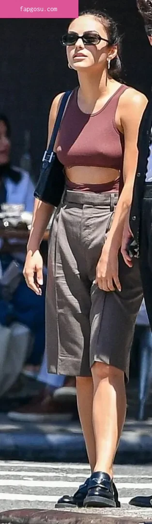 Camila Mendes