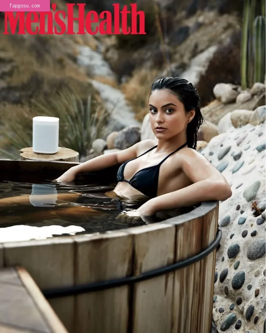 Camila Mendes