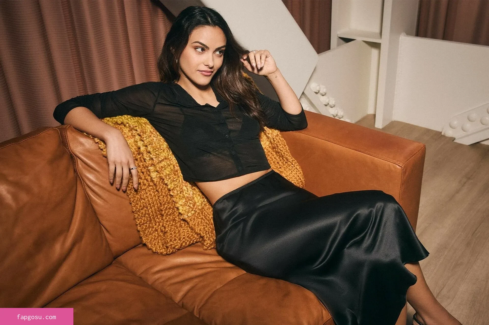 Camila Mendes