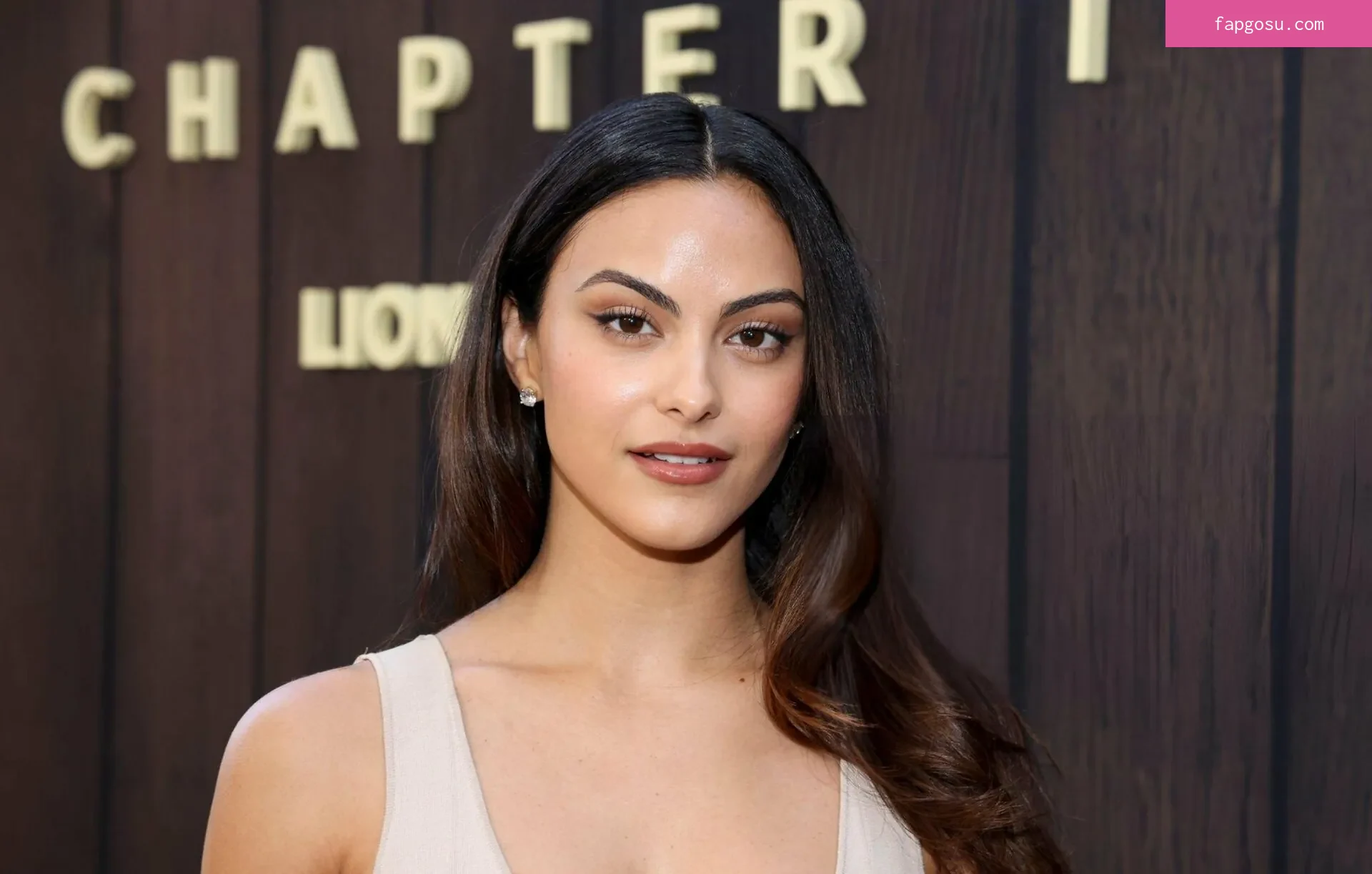 Camila Mendes