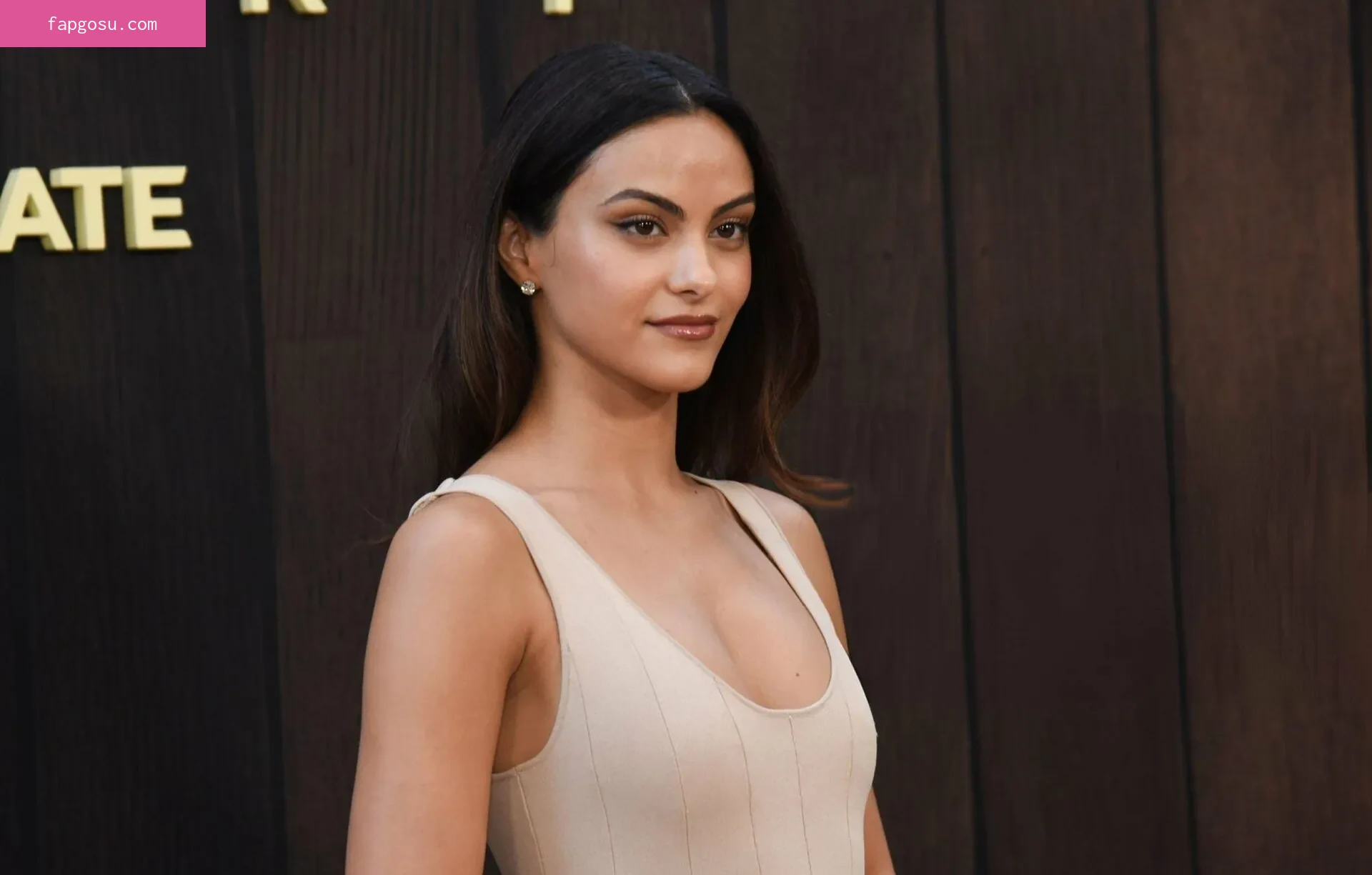 Camila Mendes