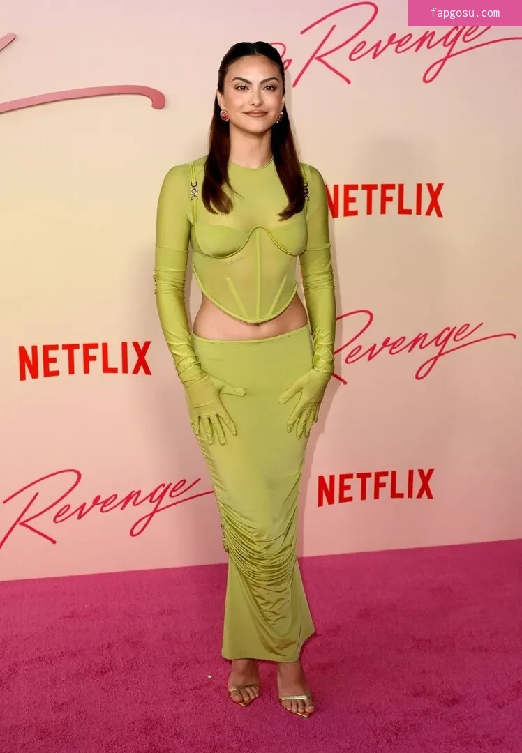 Camila Mendes