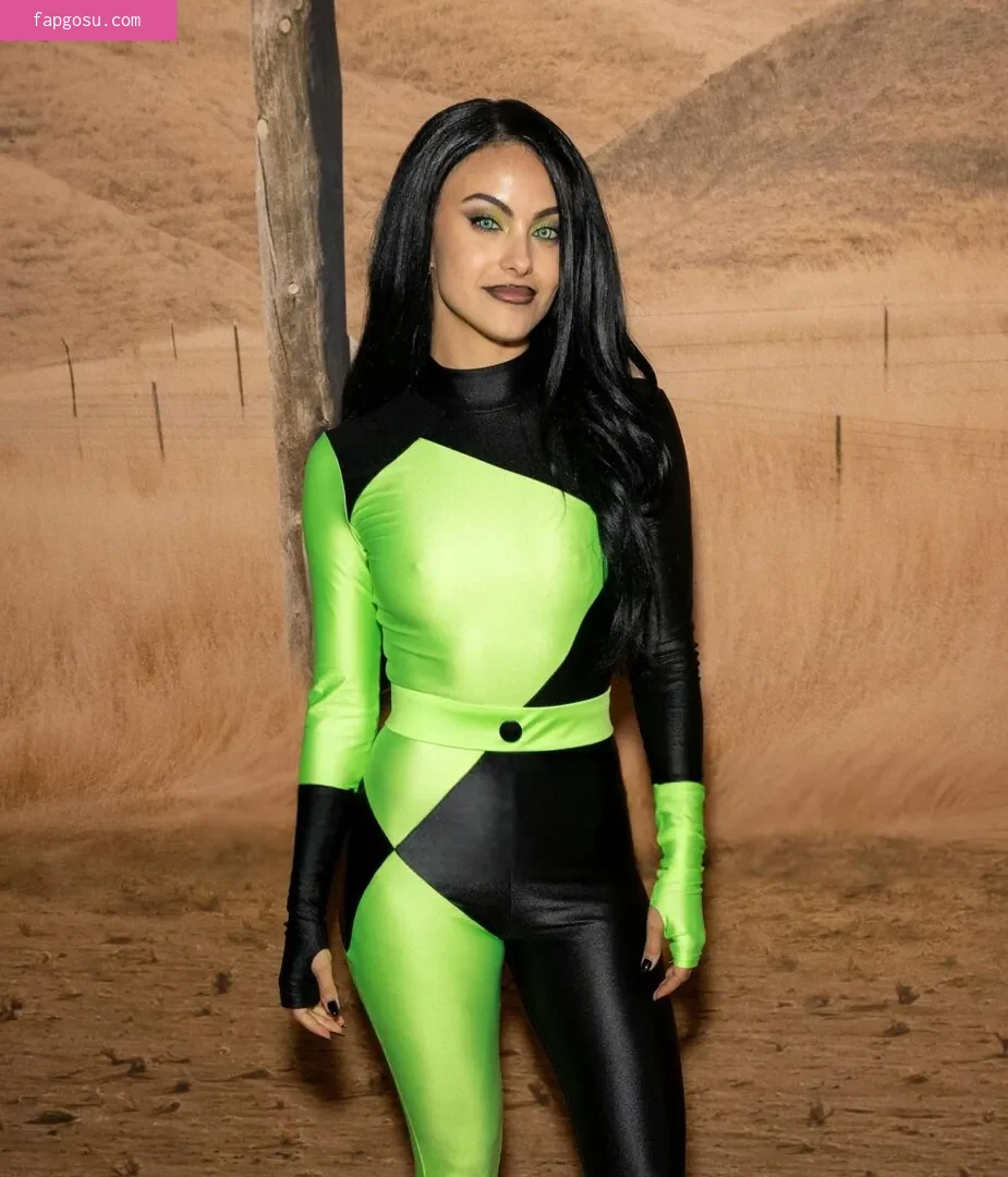 Camila Mendes