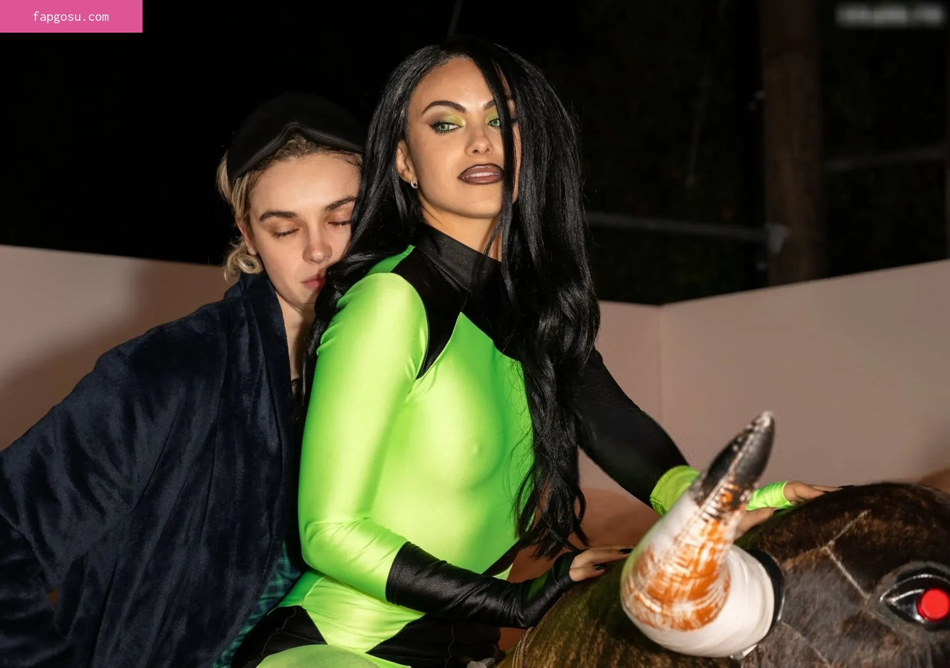 Camila Mendes