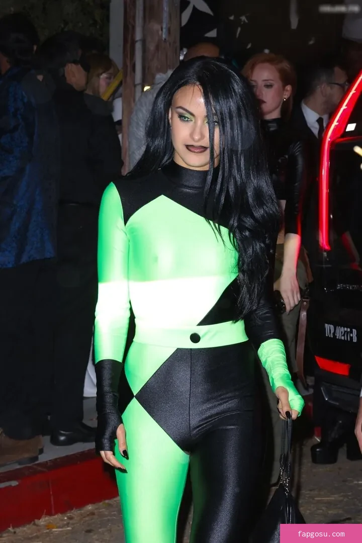 Camila Mendes