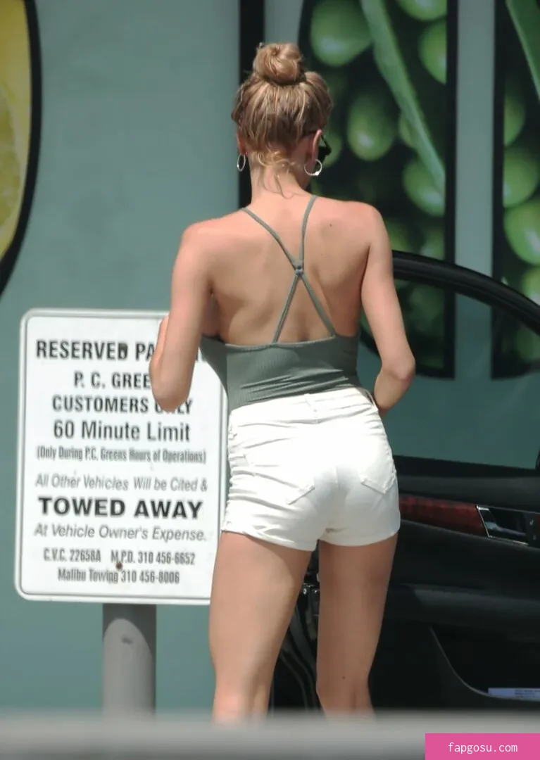 Charlotte McKinney