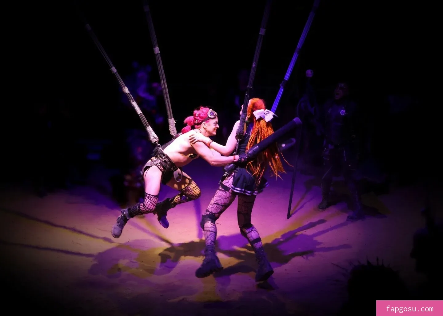 Claire Max