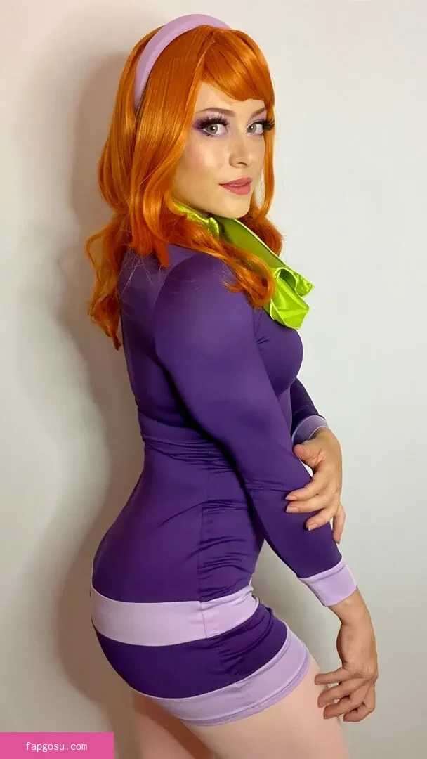 Claire Max