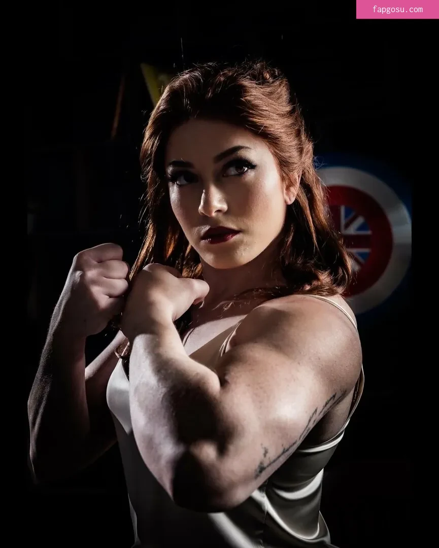 Claire Max