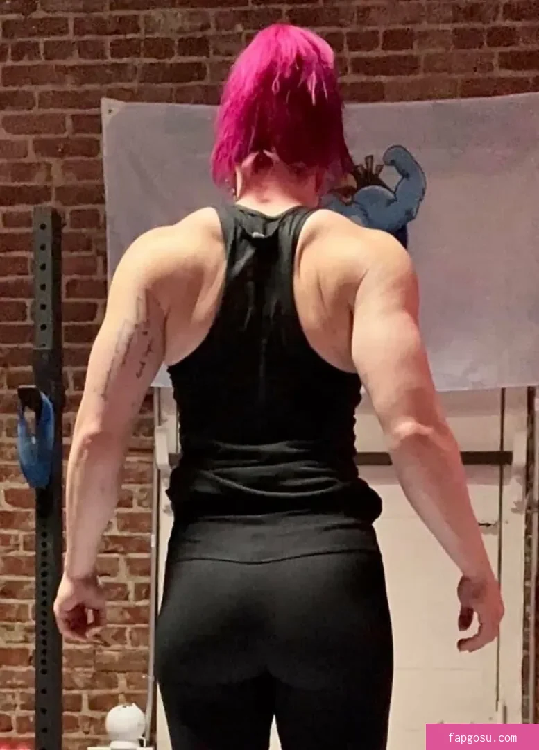 Claire Max