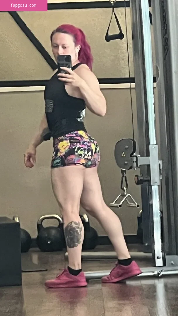 Claire Max