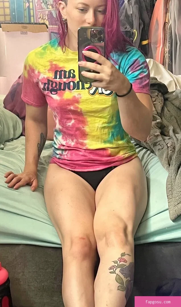 Claire Max
