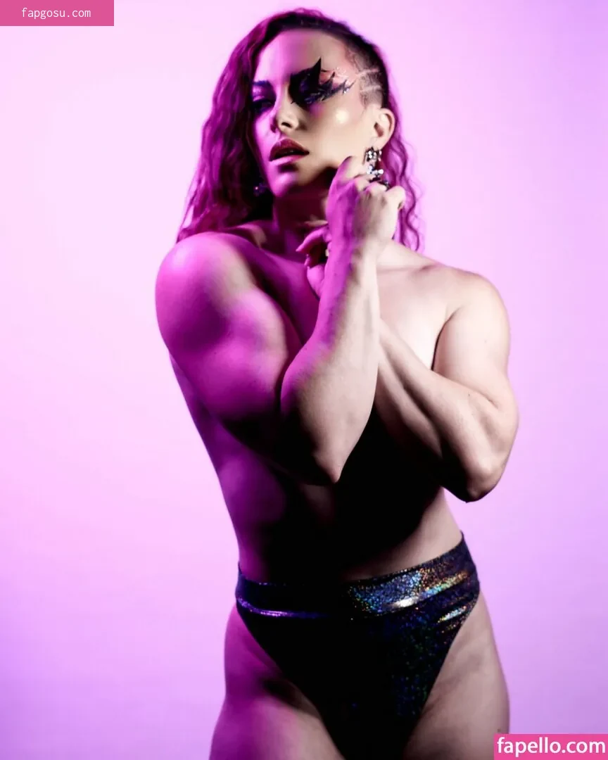 Claire Max