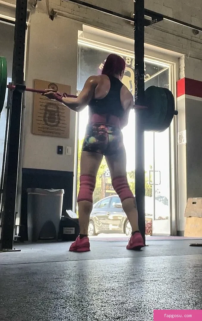 Claire Max