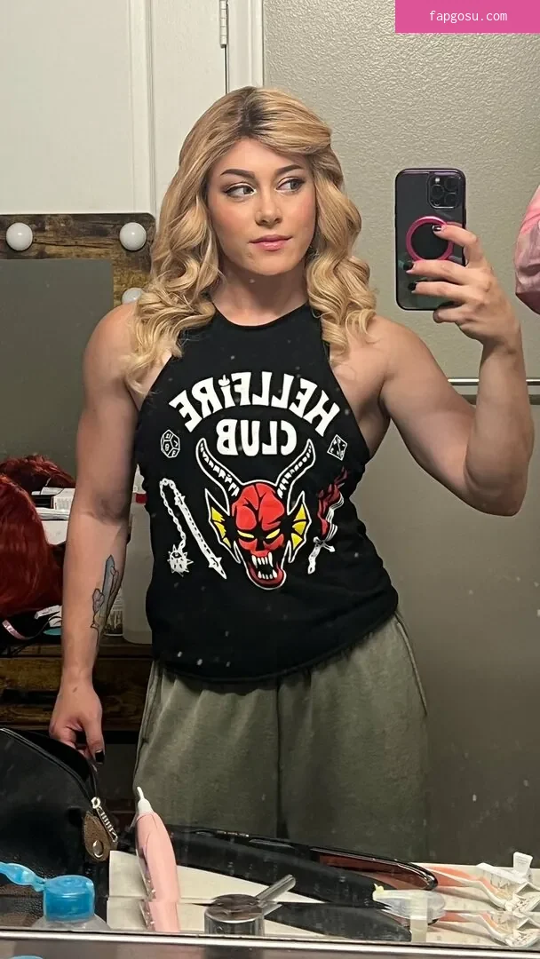 Claire Max