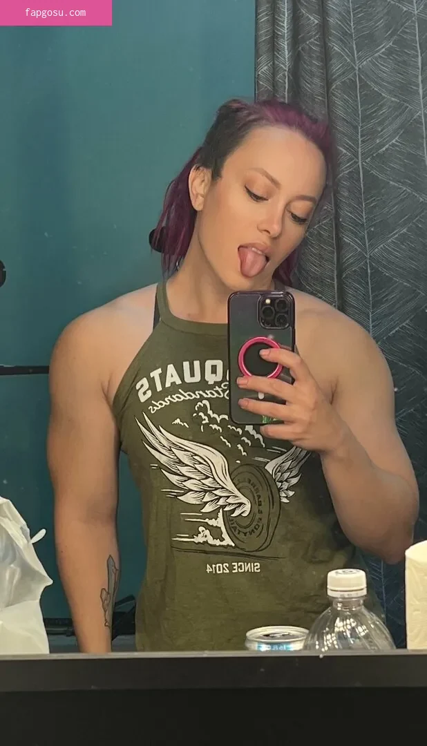 Claire Max