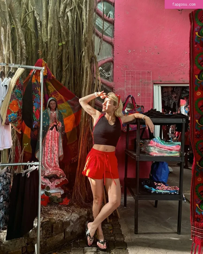 Courtney Miller