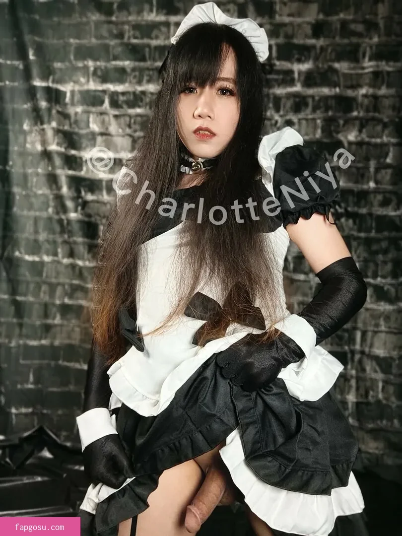 Charlotte Niya
