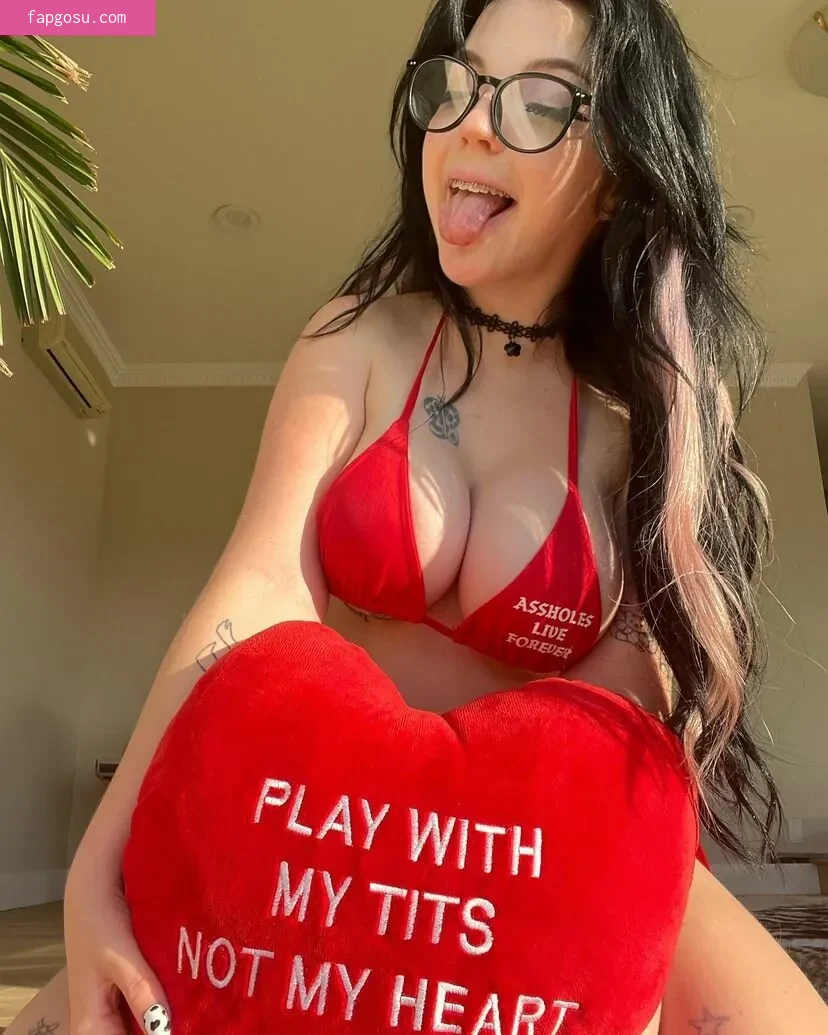 Charli O