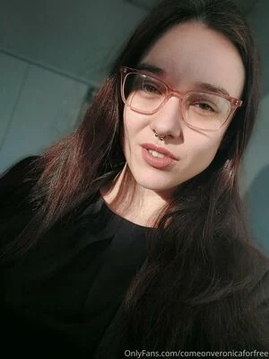 comeonveronica content