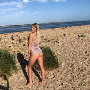 Caitlin Payne content