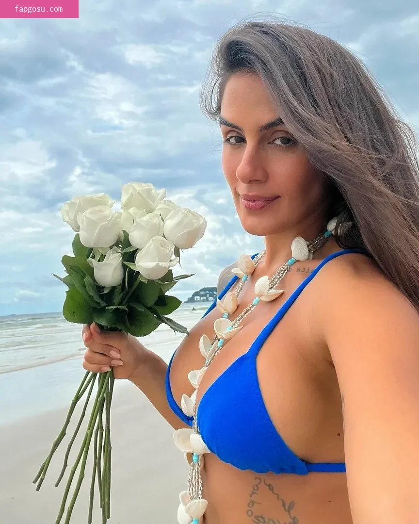 Carol Peixinho