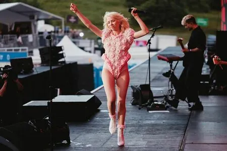 Carly Rae Jepsen