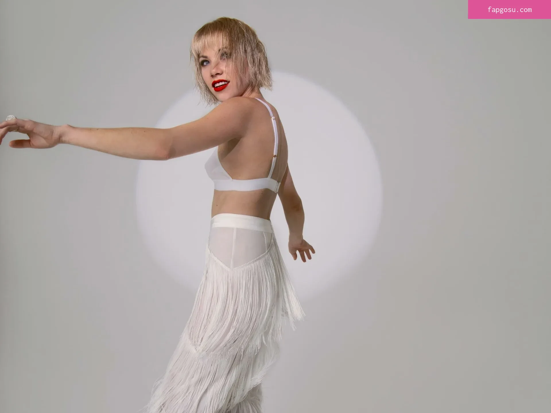 Carly Rae Jepsen - Photo #24