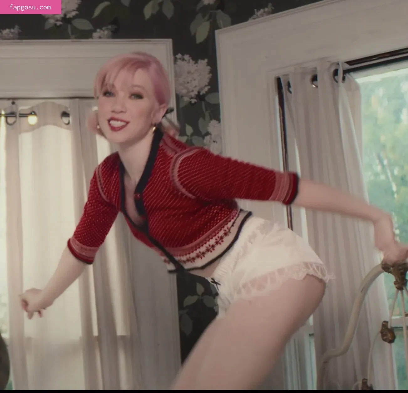 Carly Rae Jepsen - Photo #29