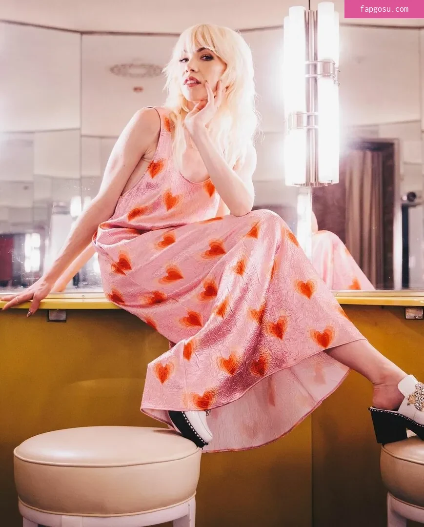 Carly Rae Jepsen - Photo #37