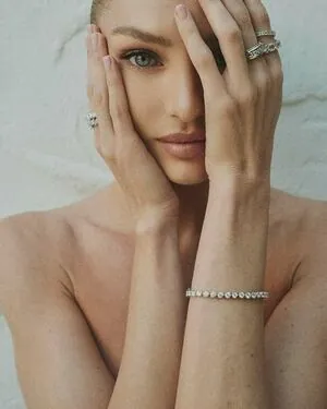 Candice Swanepoel content