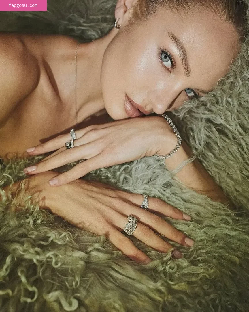 Candice Swanepoel