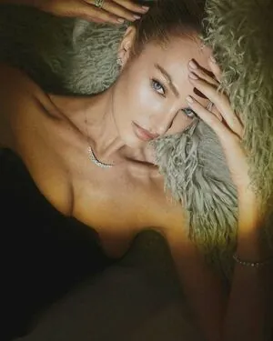 Candice Swanepoel content
