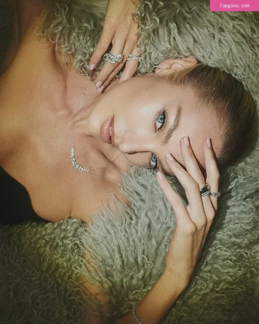 Candice Swanepoel