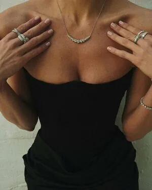 Candice Swanepoel content