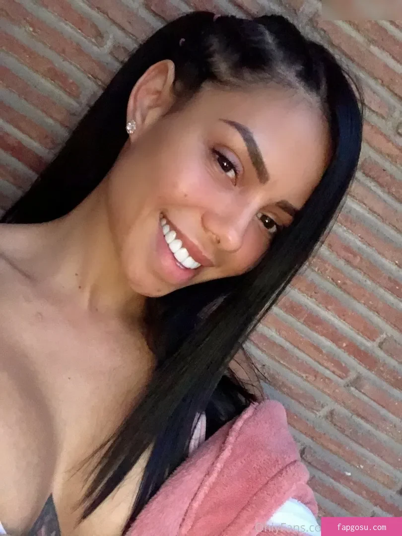 Canela Skin