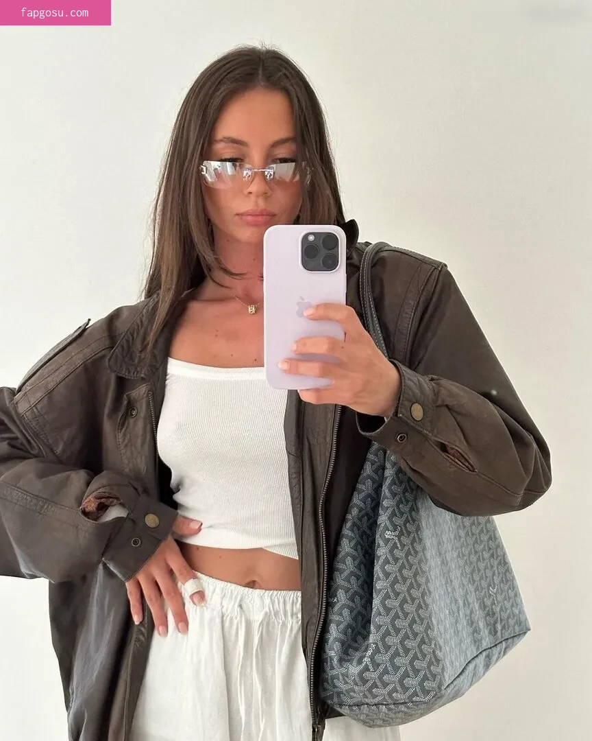 Celina Schacht