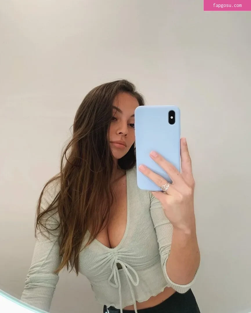 Celina Schacht