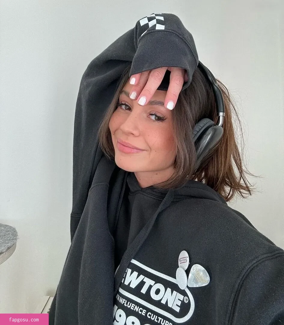 Celina Schacht
