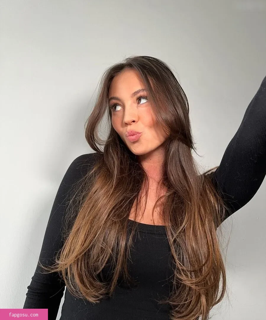 Celina Schacht