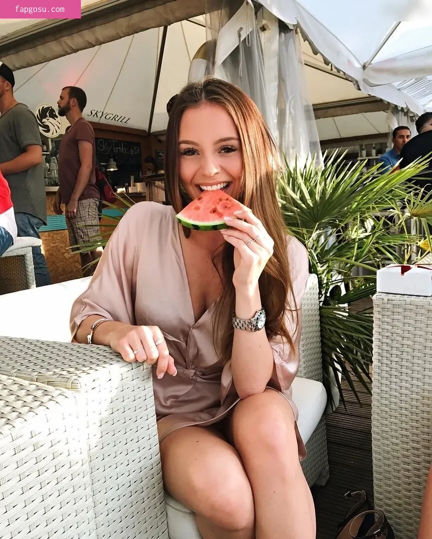Celina Schacht