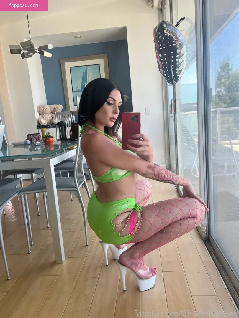 Charlotte Sins